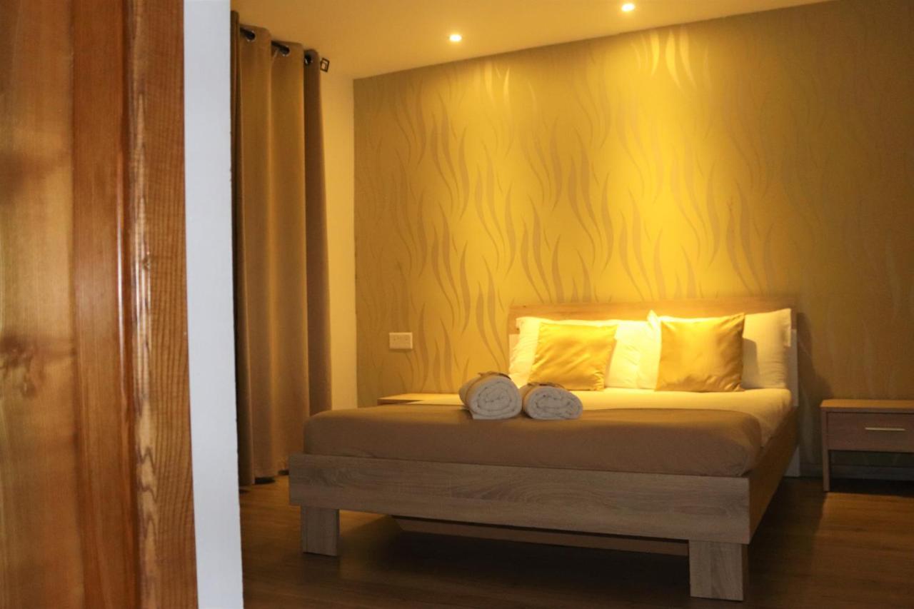 Sunstone Boutique Guest House Buġibba Exterior foto